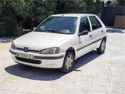 Blanco Usado 2000 Peugeot 106 Utilitario | 750 €