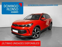 Rojo Usado 2024 VW Tiguan SUV | 38.190 € (Precio justo)