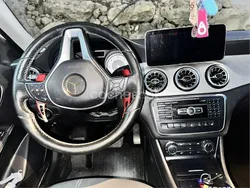 Blanco Usado 2015 Mercedes GLA200 Style SUV | 20.000 € (Caro)