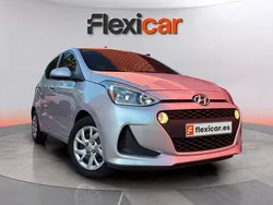 Gris Usado 2018 Hyundai i10 Utilitario | 10.390 € (Precio justo)
