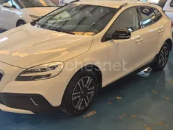 Blanco Usado 2019 Volvo V40 CC Familiar | 14.600 € (Un poco caro)