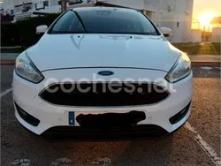 Blanco Usado 2015 Ford Focus Titanium Berlina | 8990 € (Precio justo)