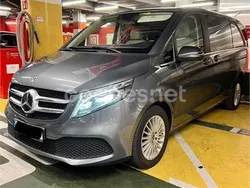 Gris / plata Usado 2021 Mercedes V220 Avantgarde Monovolumen | 35.000 € (Super precio)