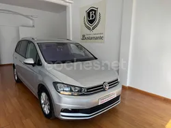 Gris / plata Usado 2019 VW Touran Advance Monovolumen | 20.990 € (Precio justo)