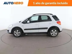 Blanco Usado 2013 Suzuki SX4 SUV | 9999 €