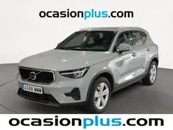 Gris Usado 2023 Volvo XC40 Momentum SUV | 30.446 € (Precio justo)
