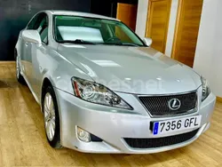 Gris / plata Usado 2008 Lexus IS220d Luxury Line Berlina | 6900 € (Precio justo)