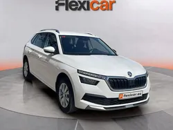 Blanco Usado 2021 Skoda Kamiq Ambition SUV | 16.490 €