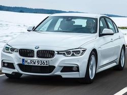 Azul Usado 2017 BMW 330e iPerformance Berlina | 19.990 € (Precio justo)