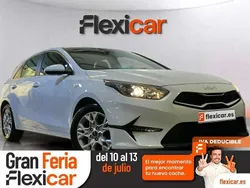 Blanco Usado 2022 Kia Ceed Berlina | 14.990 € (Precio justo)