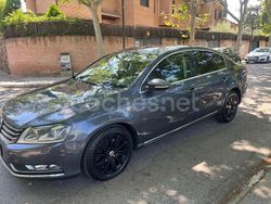 Gris / plata Usado 2012 VW Passat R-line BlueMotion Berlina | 11.000 € (Buen precio)