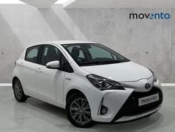 Blanco Usado 2020 Toyota Yaris Hybrid Active Berlina | 16.990 € (Buen precio)