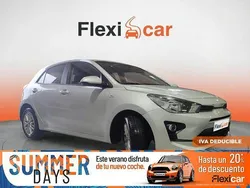 Gris Usado 2022 Kia Rio Berlina | 12.790 € (Precio justo)