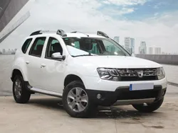 Blanco Usado 2015 Dacia Duster Lauréate SUV | 13.400 € (Precio justo)