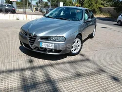 Gris / plata Usado 2005 Alfa Romeo 156 Distinctive Berlina | 4900 €