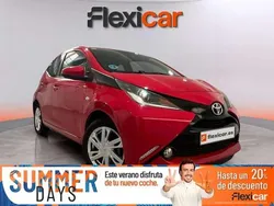 Rojo Usado 2016 Toyota Aygo X-play Utilitario | 7690 € (Buen precio)