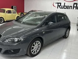 Gris Usado 2010 Seat Leon Reference Utilitario | 6900 € (Precio justo)