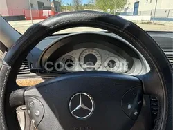 Gris / plata Usado 2004 Mercedes E320 Avantgarde Berlina | 5000 € (Super precio)