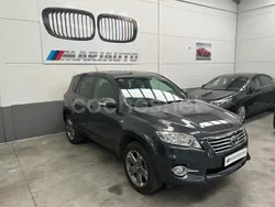 Gris / plata Usado 2010 Toyota RAV4 Executive SUV | 14.500 € (Precio justo)