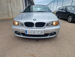 Gris / plata Usado 2003 BMW 318 Cabriolet Descapotable | 2500 €