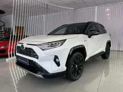 Blanco Usado 2021 Toyota RAV4 Hybrid Style SUV | 34.990 € (Caro)