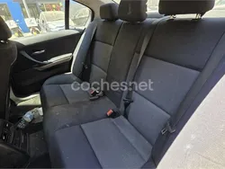 Gris / plata Usado 2006 BMW 320 Berlina | 5990 € (Buen precio)