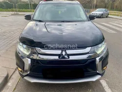 Negro Usado 2017 Mitsubishi Outlander Motion SUV | 17.500 € (Caro)