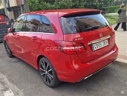 Rojo Usado 2015 Mercedes B200 Monovolumen | 13.250 € (Precio justo)