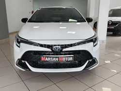 Blanco Nuevo 2025 Toyota Corolla Edition Familiar | 27.900 € (Precio justo)