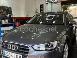Gris / plata Usado 2013 Audi A3 Sportback Attraction Utilitario | 11.800 € (Buen precio)