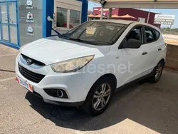 Blanco Usado 2011 Hyundai ix35 Classic SUV | 7999 € (Precio justo)