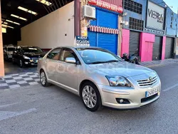 Gris / plata Usado 2008 Toyota Avensis Sol Berlina | 7990 € (Un poco caro)
