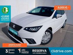 Blanco Usado 2022 Seat Ibiza Reference Utilitario | 8390 € (Super precio)