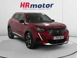 Rojo Usado 2023 Peugeot 2008 Allure SUV | 16.990 € (Precio justo)