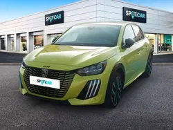 Amarillo Usado 2023 Peugeot e-208 GT Utilitario | 27.200 € (Precio justo)