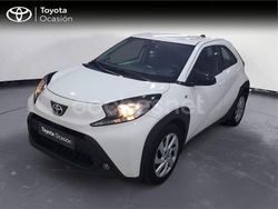 Blanco Usado 2022 Toyota Aygo X Play SUV | 13.890 €