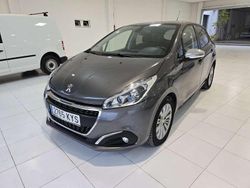Gris / plata Usado 2019 Peugeot 208 Signature Sky Utilitario | 9990 € (Precio justo)