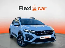 Blanco Usado 2023 Dacia Sandero Expression Utilitario | 13.490 € (Buen precio)