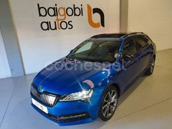 Azul Usado 2021 Skoda Superb SportLine Familiar | 27.990 € (Caro)
