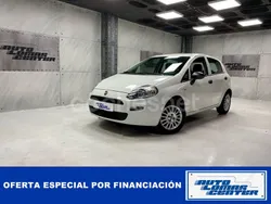 Blanco Usado 2018 Fiat Punto Utilitario | 7990 € (Precio justo)