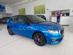 Azul Nuevo 2025 Skoda Fabia Utilitario | 22.500 € (Un poco caro)