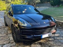 Granate Usado 2023 Porsche Cayenne Platinum Edition SUV | 89.000 € (Un poco caro)