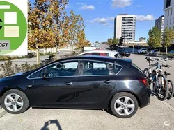 Negro Usado 2012 Opel Astra Cosmo Berlina | 7200 € (Precio justo)