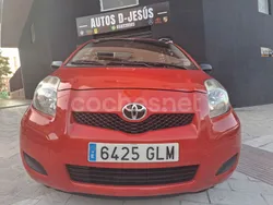 Rojo Usado 2009 Toyota Yaris Active Berlina | 4200 € (Precio justo)