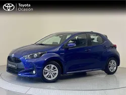 Usado 2021 Toyota Yaris Hybrid Active Utilitario | 18.400 € (Precio justo)