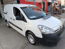 Blanco Usado 2018 Citroën Berlingo Feel Monovolumen | 7500 €