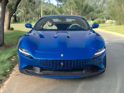 Azul Usado 2023 Ferrari Roma Coupe | 224.500 € (Caro)