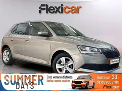 Gris Usado 2018 Skoda Fabia Ambition Berlina | 9690 € (Buen precio)