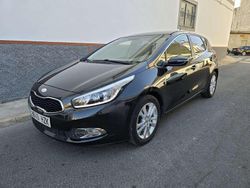 Negro Usado 2014 Kia Ceed Utilitario | 10.499 € (Un poco caro)