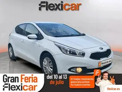 Blanco Usado 2015 Kia Ceed GT Berlina | 9490 € (Precio justo)